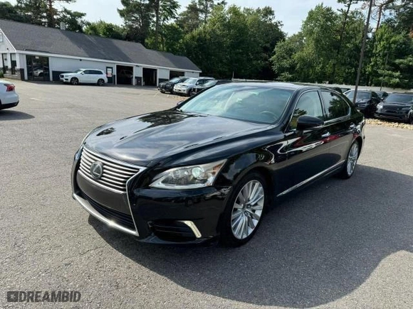 2014 Lexus LS 460 L with VIN JTHDL5EF0E5006716, listed as a Copart auction lot 80977554 with 231,024 mi miles and Clean Title. Bid and sale history available at carsss.com. Image 1.