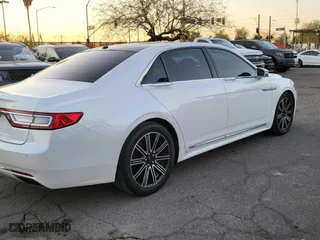 2017 Lincoln Continental Reserve with VIN 1LN6L9RP6H5629262, listed as a Copart auction lot 54364695 with 85,377 mi miles and Clean Title. Bid and sale history available at carsss.com. Image 4.