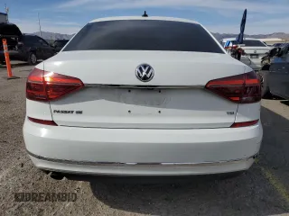 2018 Volkswagen Passat SE с VIN 1VWBA7A3XJC049288, выставлен на аукционе Copart как лот 53351575 с пробегом 94 808 миль миль и Списание • Salvage title. История ставок и продаж доступна на DreamBid. Изображение 6.