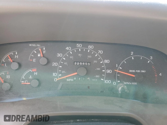 2000 Ford F-250 XL with VIN 1FTNX20F5YEB36415, listed as a Copart auction lot 55061505 with 225,855 mi miles and Salvage title. Bid and sale history available at DreamBid. Image 9.