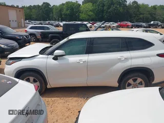2020 Toyota Highlander L with VIN 5TDCZRAH2LS508743, listed as a IAAI auction lot 42430088 with 191,148 mi miles and . Bid and sale history available at DreamBid. Image 14.