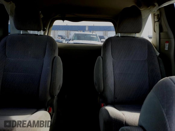 2020 Toyota Sienna LE с VIN 5TDJZ3DCXLS244904, выставлен на аукционе Copart как лот 49232455 с пробегом 125 791 миль миль и На запчасти • Non repairable. История ставок и продаж доступна на DreamBid. Изображение 10.