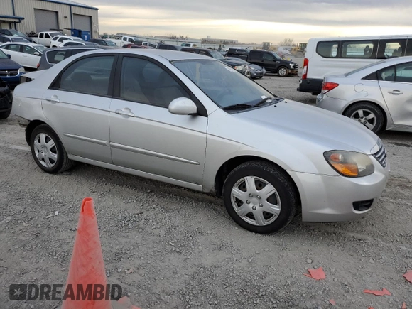 2009 Kia Spectra EX with VIN KNAFE221195626490, listed as a Copart auction lot 80804683 with 81,126 mi miles and Clean Title. Bid and sale history available at carsss.com. Image 4.