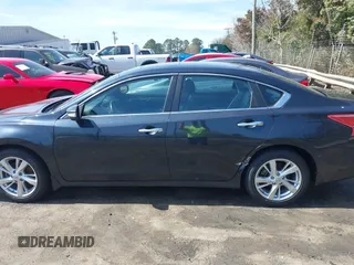 2013 Nissan Altima S with VIN 1N4AL3AP9DC207683, listed as a IAAI auction lot 41830499 with 111,884 mi miles and . Bid and sale history available at DreamBid. Image 14.