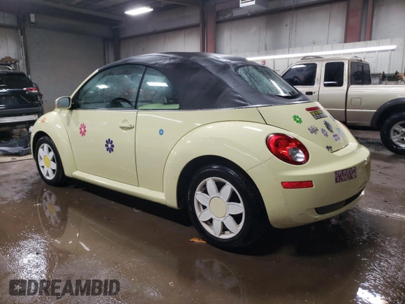 2006 Volkswagen Beetle с VIN 3VWRF31YX6M311661, выставлен на аукционе Copart как лот 51855285 с пробегом 98 703 миль миль и Списание • Salvage title. История ставок и продаж доступна на DreamBid. Изображение 2.