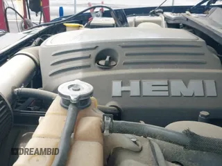 2005 Chrysler 300 C with VIN 2C3JA63H05H521037, listed as a IAAI auction lot 43171862 with 173,924 mi miles and . Bid and sale history available at DreamBid. Image 18.