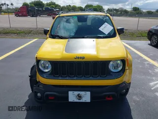 2017 Jeep Renegade Deserthawk with VIN ZACCJBCB3HPF81874, listed as a IAAI auction lot 42190315 with 51,694 mi miles and . Bid and sale history available at DreamBid. Image 12.