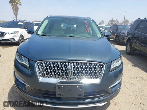 2019 Lincoln MKC Select with VIN 5LMCJ2C99KUL12435, listed as a IAAI auction lot 42288701 with 98,083 mi miles and . Bid and sale history available at DreamBid. Image 12.