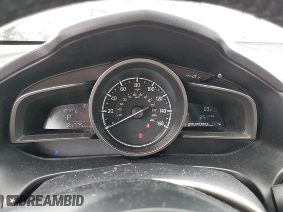 2018 Mazda 3 Touring z VIN 3MZBN1L38JM219466, wystawiony jako Copart lot #56766025 z przebiegiem 124 775 mil mil oraz Szkoda całkowita • Salvage title. Historia ofert i sprzedaży dostępna na DreamBid. Obrazek 9.