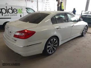 2013 Hyundai Genesis 5.0L R-Spec with VIN KMHGC4DH8DU219604, listed as a IAAI auction lot 41999447 with 211,085 mi miles. Bid and sale history available at carsss.com. Image 4.