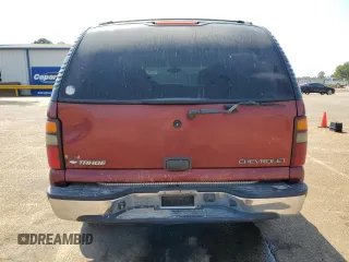 2002 Chevrolet Tahoe LS with VIN 1GNEC13Z52R125580, listed as a Copart auction lot 67901114 with 294,223 mi miles and Salvage Title. Bid and sale history available at carsss.com. Image 6.