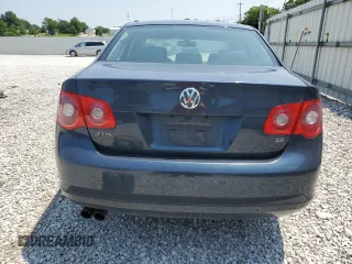 2005 Volkswagen Jetta 2.5L z VIN 3VWSF71K75M631829, wystawiony jako Copart lot #60106015 z przebiegiem 212 408 mil mil oraz Szkoda całkowita • Salvage title. Historia ofert i sprzedaży dostępna na DreamBid. Obrazek 6.