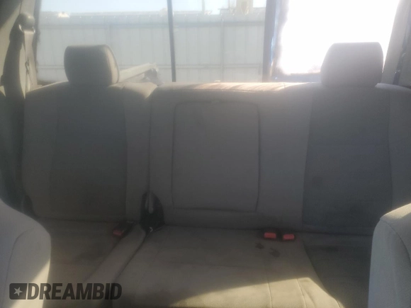 2006 Ford F-250 XL with VIN 1FTSW21P76ED52440, listed as a Copart auction lot 42009945 with 197,908 mi miles and Salvage title. Bid and sale history available at DreamBid. Image 10.