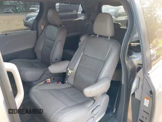 2015 Toyota Sienna XLE with VIN 5TDYK3DC2FS582546, listed as a IAAI auction lot 42443288 with 274,214 mi miles and . Bid and sale history available at DreamBid. Image 8.
