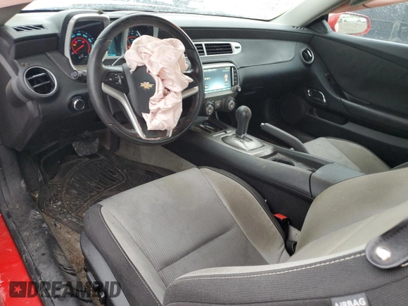 2013 Chevrolet Camaro LT z VIN 2G1FB1E31D9115191, wystawiony jako Copart lot #55069455 z przebiegiem 112 027 mil mil oraz Szkoda całkowita • Salvage title. Historia ofert i sprzedaży dostępna na DreamBid. Obrazek 8.
