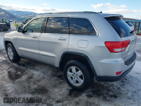 2011 Jeep Grand Cherokee Laredo with VIN 1J4RR4GG7BC584500, listed as a IAAI auction lot 41383355 with 161,722 mi miles. Bid and sale history available at carsss.com. Image 3.
