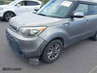 2014 Kia Soul with VIN KNDJN2A2XE7062263, listed as a IAAI auction lot 42045938 with 120,914 mi miles. Bid and sale history available at carsss.com. Image 6.