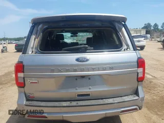 2022 Ford Expedition XLT z VIN 1FMJU1HTXNEA49452, wystawiony jako IAAI lot #41981687 z przebiegiem 42 396 mil mil oraz . Historia ofert i sprzedaży dostępna na DreamBid. Obrazek 16.