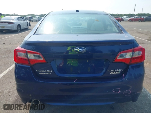 2015 Subaru Legacy Premium с VIN 4S3BNAF62F3033004, выставлен на аукционе IAAI как лот 42475093 с пробегом 67 588 миль миль и . История ставок и продаж доступна на DreamBid. Изображение 17.