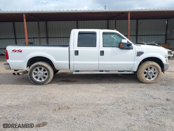 2009 Ford Super Duty F-250 SRW XL with VIN 1FTSW21R59EA73624, listed as a IAAI auction lot 42077112 with 250,715 mi miles. Bid and sale history available at carsss.com. Image 14.