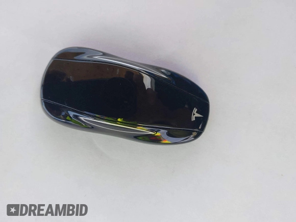 2014 Tesla Model S 60 with VIN 5YJSA1S10EFP32851, listed as a IAAI auction lot 41730746 with 91,657 mi miles and . Bid and sale history available at DreamBid. Image 11.