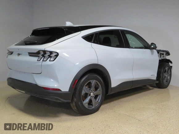 2022 Ford Mustang Mach-E Select с VIN 3FMTK1SS2NMA18639, выставлен на аукционе Copart как лот 74613084 с пробегом 8 454 миль миль и Списание • Salvage title. История ставок и продаж доступна на DreamBid. Изображение 3.