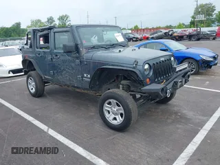 2008 Jeep Wrangler Unlimited X с VIN 1J4GA39178L570624, выставлен на аукционе IAAI как лот 42285778 с пробегом 189 238 миль миль и . История ставок и продаж доступна на DreamBid. Изображение 1.