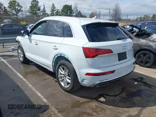 2024 Audi Q5 S line Premium with VIN WA1GAAFY4R2014543, listed as a IAAI auction lot 41704011 with 10,826 mi miles and . Bid and sale history available at DreamBid. Image 3.