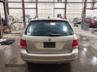 2012 Volkswagen Jetta TDI w/Sunroof & Nav with VIN 3VWPL7AJ8CM690178, listed as a IAAI auction lot 42424968 with 116,406 mi miles and . Bid and sale history available at DreamBid. Image 16.