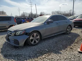 2020 Mercedes-Benz E-Class E 350 with VIN WDDZF8EB0LA719526, listed as a Copart auction lot 49225105 with 85,784 mi miles and Salvage Title. Bid and sale history available at carsss.com. Image 1.