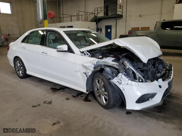 2016 Mercedes-Benz E-Class E 250 BlueTEC Luxury with VIN WDDHF9HB8GB251672, listed as a Copart auction lot 79243544 with 52,997 mi miles and Salvage Title. Bid and sale history available at carsss.com. Image 4.