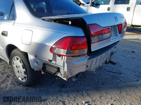 2002 Honda Accord LX with VIN 3HGCG564X2G703511, listed as a IAAI auction lot 41861622 with 266,533 mi miles and . Bid and sale history available at DreamBid. Image 13.