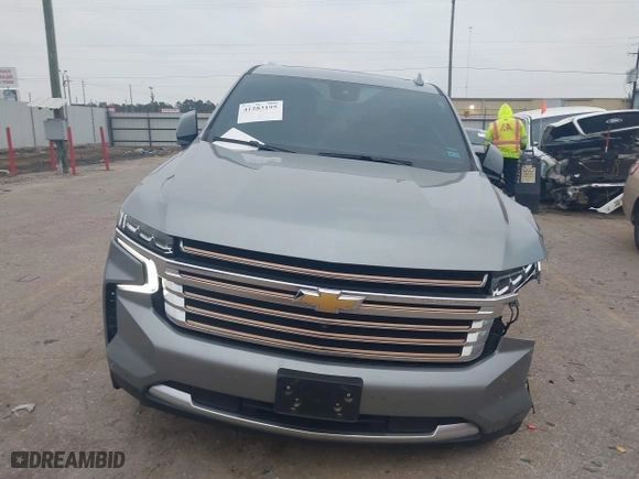2024 Chevrolet Tahoe High Country with VIN 1GNSKTKT2RR284369, listed as a IAAI auction lot 41283195 with 16,648 mi miles. Bid and sale history available at carsss.com. Image 12.
