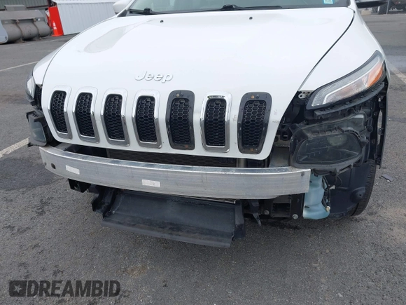 2017 Jeep Cherokee Latitude with VIN 1C4PJMCB6HW621929, listed as a IAAI auction lot 42016021 with 97,495 mi miles and . Bid and sale history available at DreamBid. Image 6.
