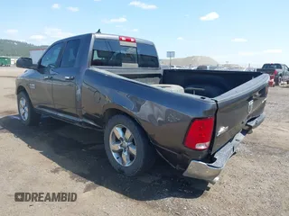 2018 Ram 1500 SLT z VIN 1C6RR7GM3JS230739, wystawiony jako IAAI lot #39968112 z przebiegiem 175 151 mil mil oraz . Historia ofert i sprzedaży dostępna na DreamBid. Obrazek 3.