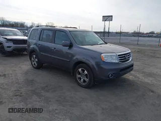 2014 Honda Pilot EX-L with VIN 5FNYF3H50EB017733, listed as a IAAI auction lot 41370236 with 133,211 mi miles. Bid and sale history available at carsss.com. Image 1.