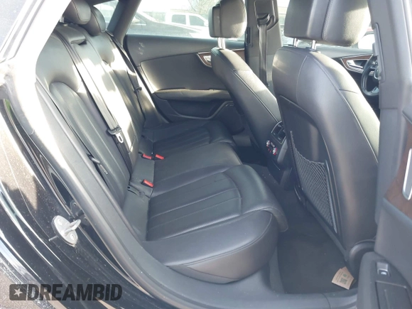 2014 Audi A7 3.0 Prestige with VIN WAU2GAFC6EN030266, listed as a IAAI auction lot 41439486 with 160,917 mi miles. Bid and sale history available at carsss.com. Image 8.