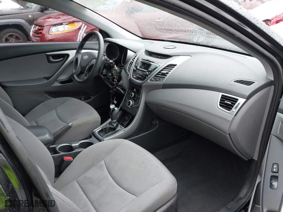 2016 Hyundai Elantra SE with VIN KMHDH4AE6GU628350, listed as a IAAI auction lot 41915493 with 1 mi miles. Bid and sale history available at carsss.com. Image 5.