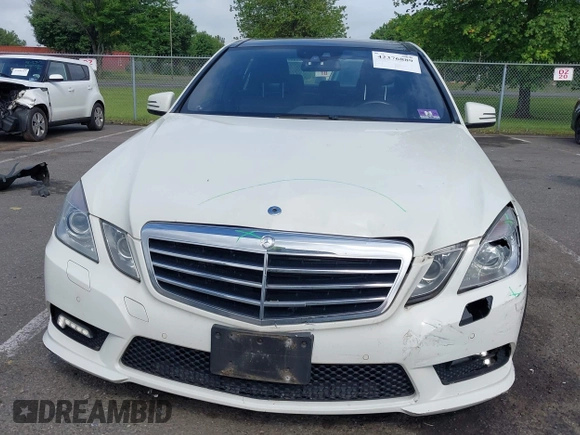 2011 Mercedes-Benz E 550 Luxury with VIN WDDHF9AB9BA442932, listed as a IAAI auction lot 42376889 with 87,876 mi miles and . Bid and sale history available at DreamBid. Image 6.