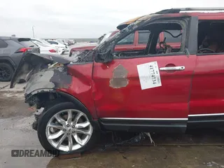 2014 Ford Explorer XLT with VIN 1FM5K7D82EGB58052, listed as a IAAI auction lot 41774734 with 148,612 mi miles. Bid and sale history available at carsss.com. Image 12.