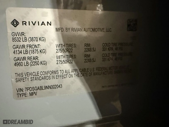 2022 Rivian R1S Launch Edition with VIN 7PDSGABL9NN002043, listed as a IAAI auction lot 41372850 with 10,917 mi miles. Bid and sale history available at carsss.com. Image 9.