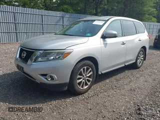 2014 Nissan Pathfinder S with VIN 5N1AR2MM1EC720167, listed as a IAAI auction lot 42449301 with 123,604 mi miles and . Bid and sale history available at DreamBid. Image 2.