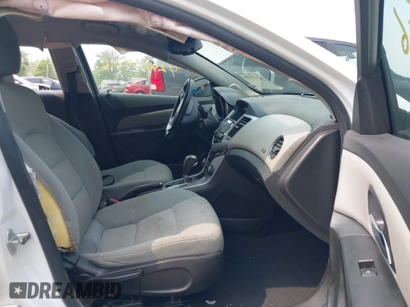 2014 Chevrolet Cruze 1LT with VIN 1G1PC5SB1E7184955, listed as a IAAI auction lot 42425326 with 144,600 mi miles and . Bid and sale history available at DreamBid. Image 5.