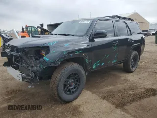 2015 Toyota 4Runner Limited with VIN JTEBU5JR1F5205650, listed as a Copart auction lot 51678155 with 155,105 mi miles and Salvage Title. Bid and sale history available at carsss.com. Image 1.