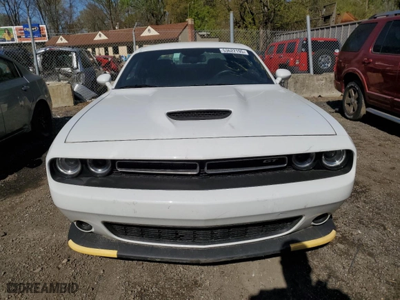 2022 Dodge Challenger GT with VIN 2C3CDZJG4NH233663, listed as a Copart auction lot 53622195 with 42,139 mi miles and Salvage Title. Bid and sale history available at carsss.com. Image 5.