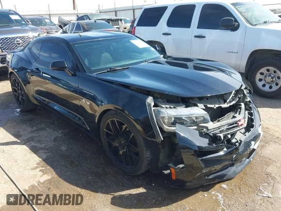 2016 Chevrolet Camaro 1LT with VIN 1G1FB1RS2G0171446, listed as a IAAI auction lot 41931011 with 116,368 mi miles. Bid and sale history available at carsss.com. Image 1.
