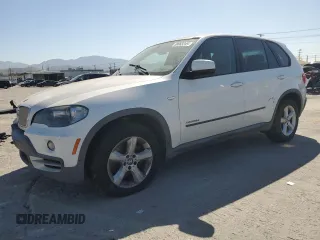 2010 BMW X5 35d z VIN 5UXFF0C5XALT76347, wystawiony jako Copart lot #58063245 z przebiegiem 103 373 mil mil oraz Czysty tytuł • Clean title. Historia ofert i sprzedaży dostępna na DreamBid. Obrazek 1.