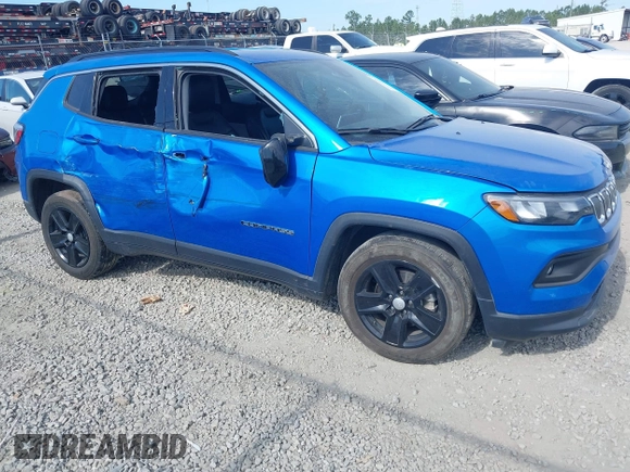 2022 Jeep Compass Latitude with VIN 3C4NJCBB6NT229148, listed as a IAAI auction lot 42342559 with 26,915 mi miles and . Bid and sale history available at DreamBid. Image 1.