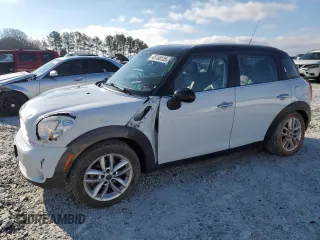 2013 MINI Countryman z VIN WMWZB3C51DWM31196, wystawiony jako Copart lot #45708135 z przebiegiem 163 331 mil mil oraz Szkoda całkowita • Salvage title. Historia ofert i sprzedaży dostępna na DreamBid. Obrazek 1.