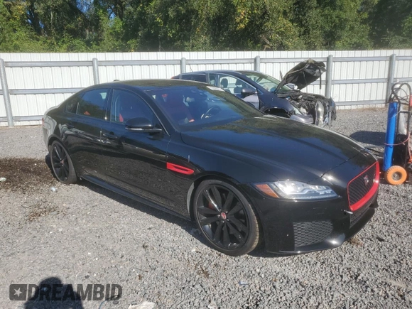 2016 Jaguar XF S with VIN SAJBG4BV8GCY04867, listed as a Copart auction lot 72826474 with 90,424 mi miles and Salvage Title. Bid and sale history available at carsss.com. Image 4.
